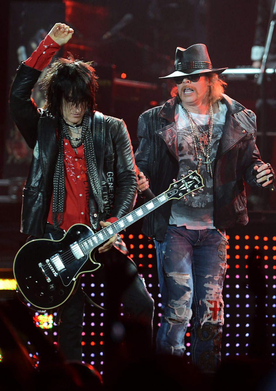 Richard Fortus on Guns N' Roses, The Dead Daisies, and 2016